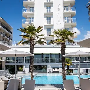 4* Hotel Sayonara